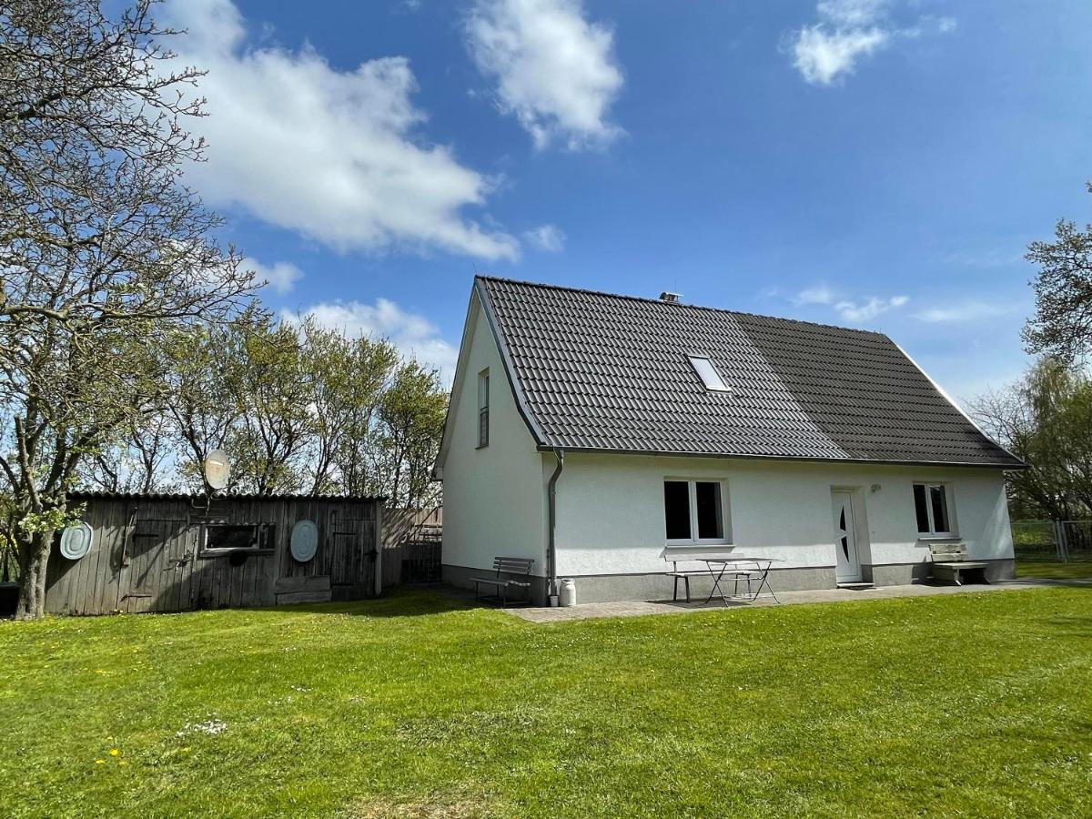 Villa Kleines Haus Am Feld Rehna Exterior foto